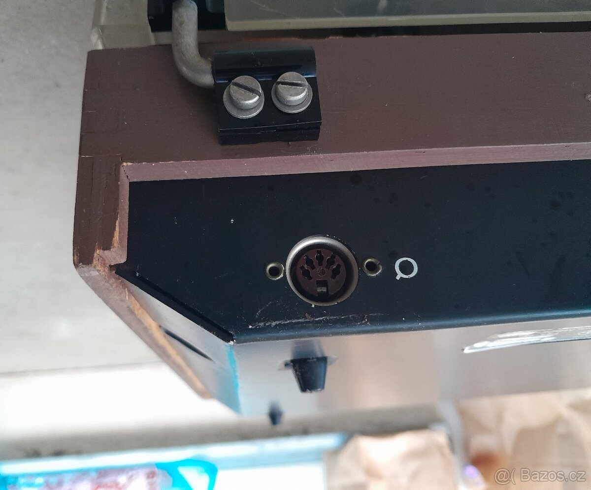 Starý starožitný gramofon Tesla Jihlava - 2