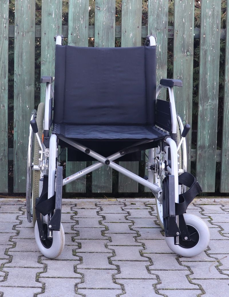 067-Mechanický invalidní vozík B+B. - 2