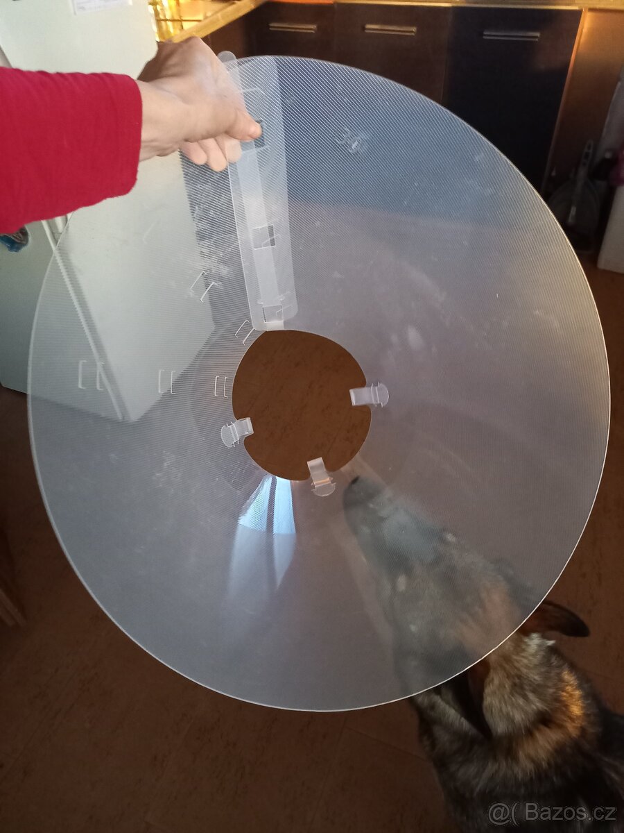 Ochranný límec pro většího psa - 2