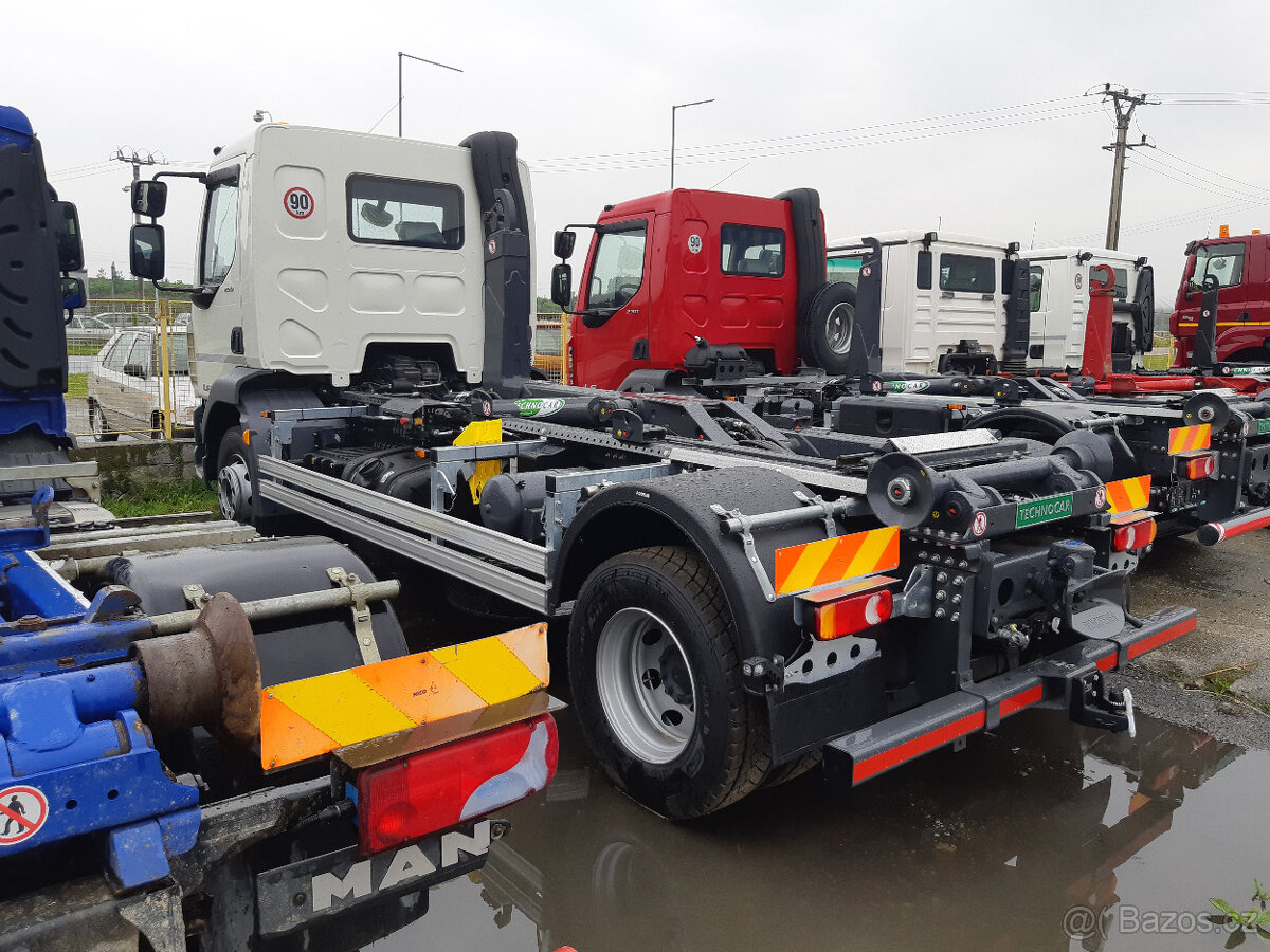 DAF LF 230 + hákový nosič kontejnerů TECHNOCAR TNH 8 - 2