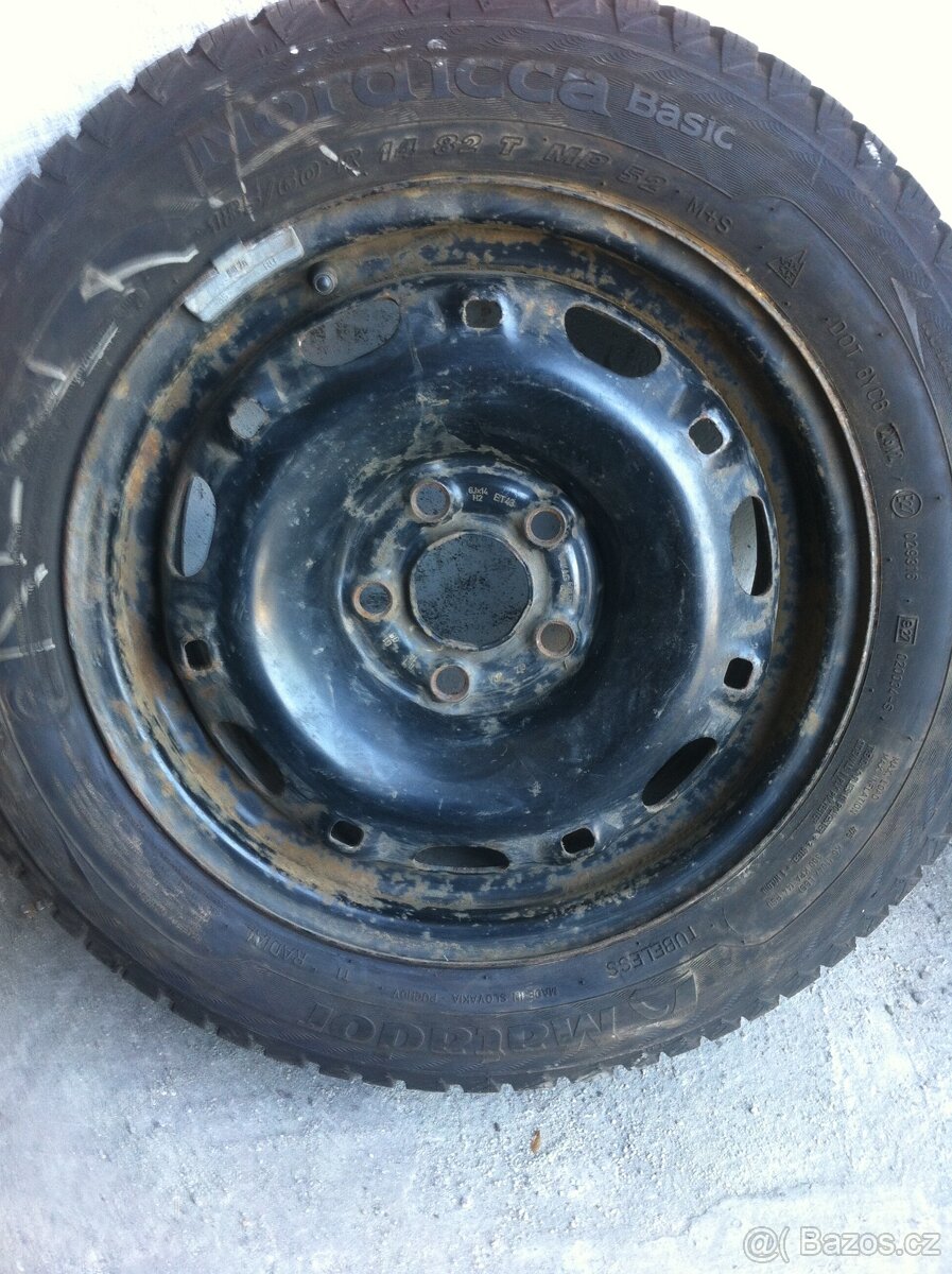 Rezervní kolo na Fabii 1nebo2 - 2