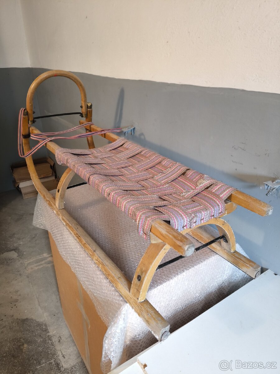 Dřevěné sanky - 2