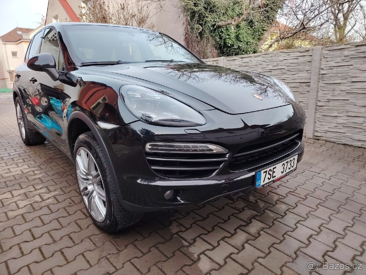 Prodám Porsche Cayenne 3.0 TDI 180kw Dovoz D - 2