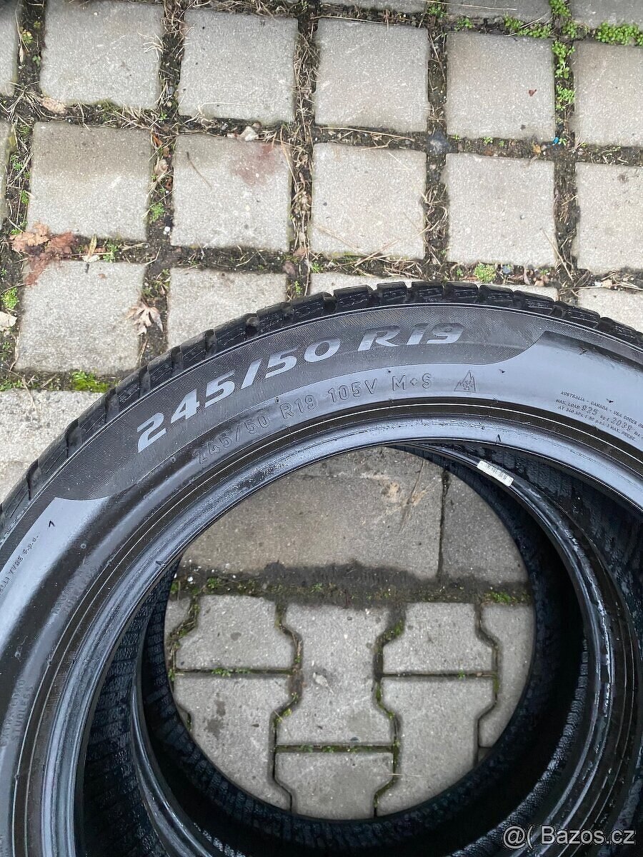 245/50/19 zimní runflat - 2