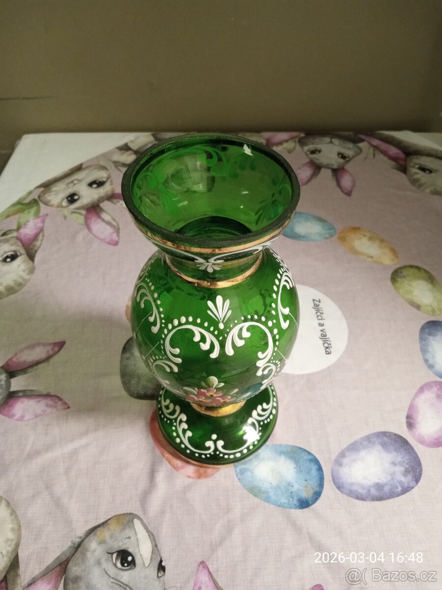 Zelená malovaná váza - 2