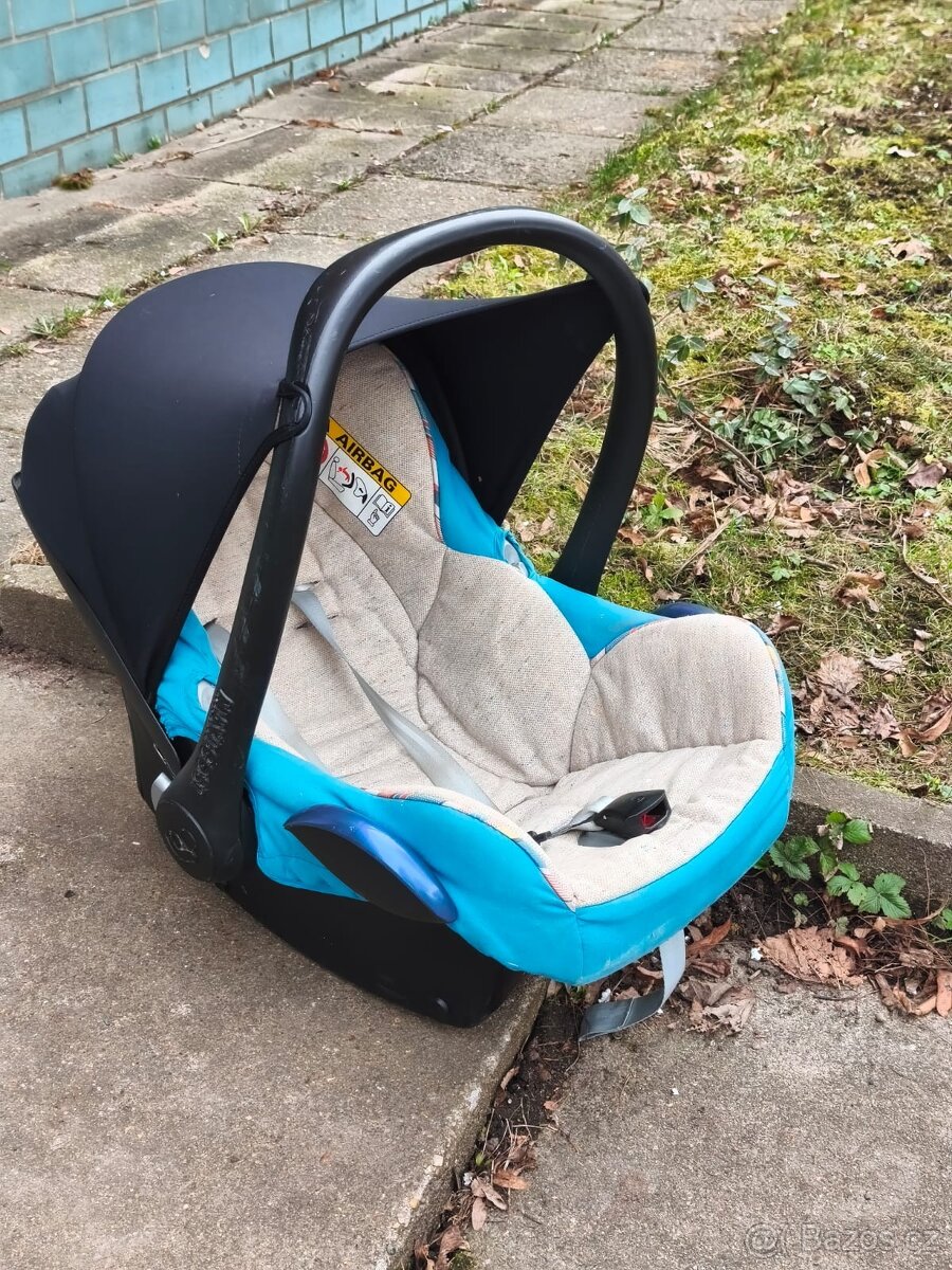 Autosedačka vajíčko MAXI-COSI. - 2