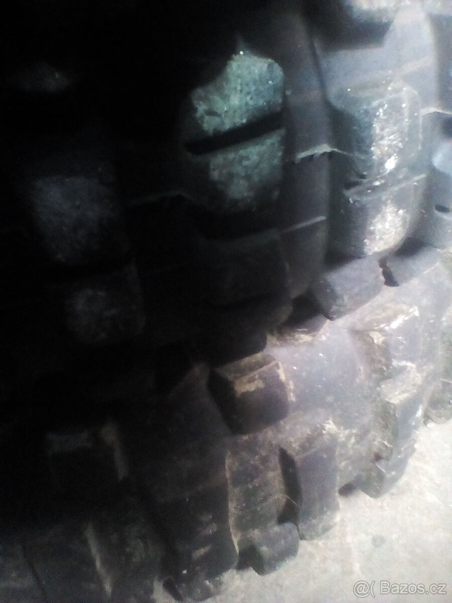 18+21 drapáky 60 Kč/kus - 2