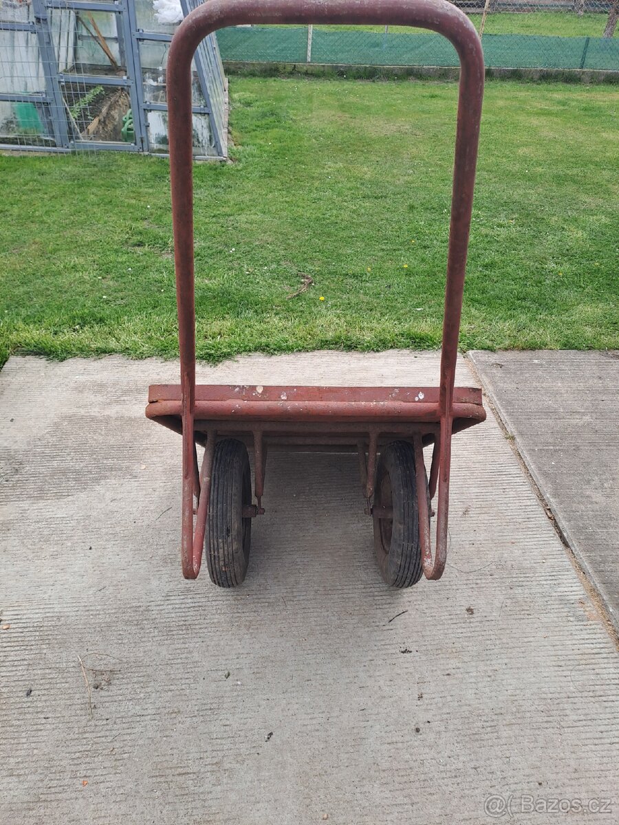 Dvoukolovy vozik - 2