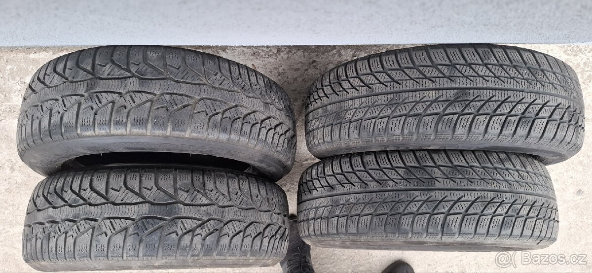 185/60 r15 zimní - 2