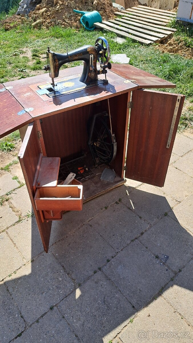 Slapaci sici stroj - 2