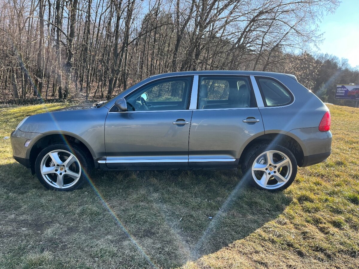 Porsche cayenne 4.5 S rozpredám - 2