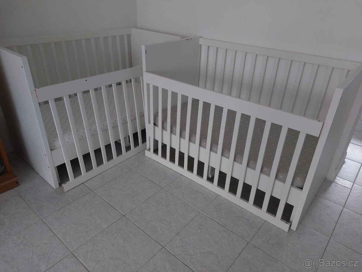 2 dětské postýlky IKEA Stuva pro dvojčata - 2
