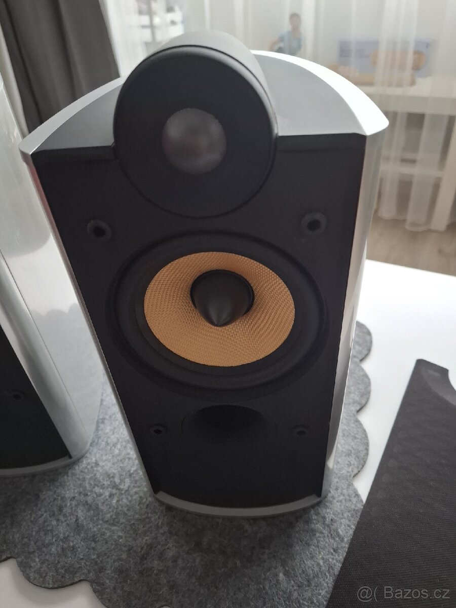 BOWERS & WILKINS- XT2 NAUTILUS - 2