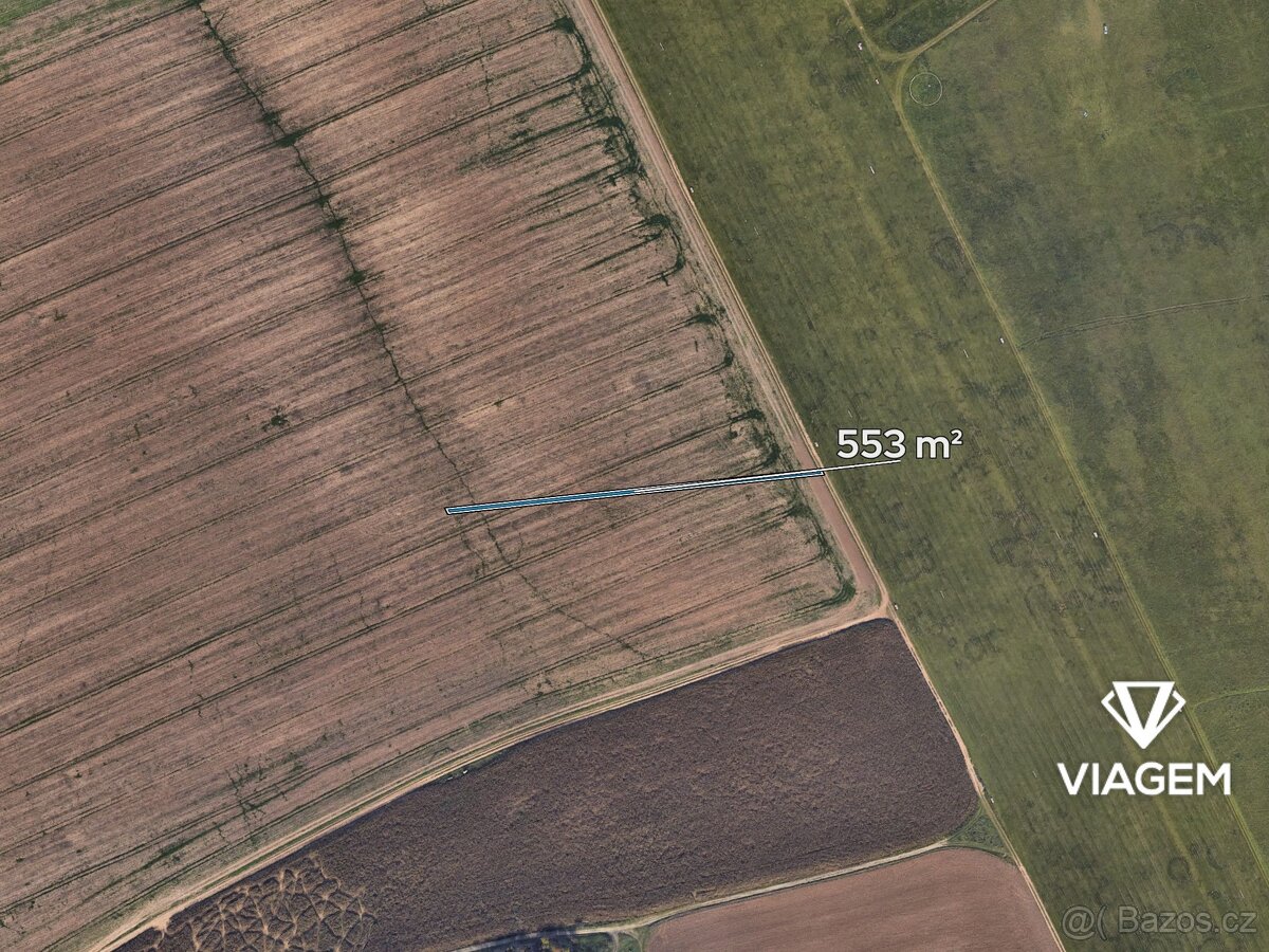 Pole 553 m² - 2