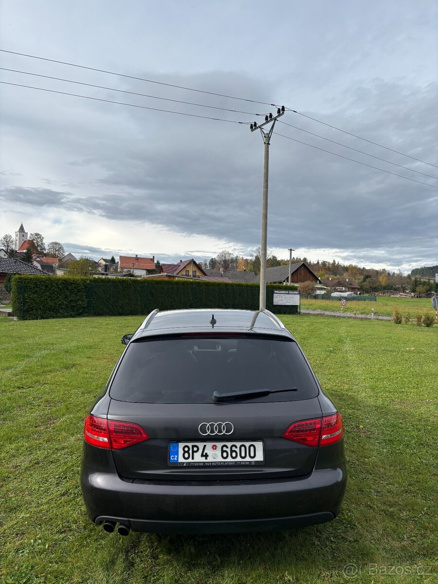 Audi A4 B8 S-Line 2.0 tdi 105kw - 2