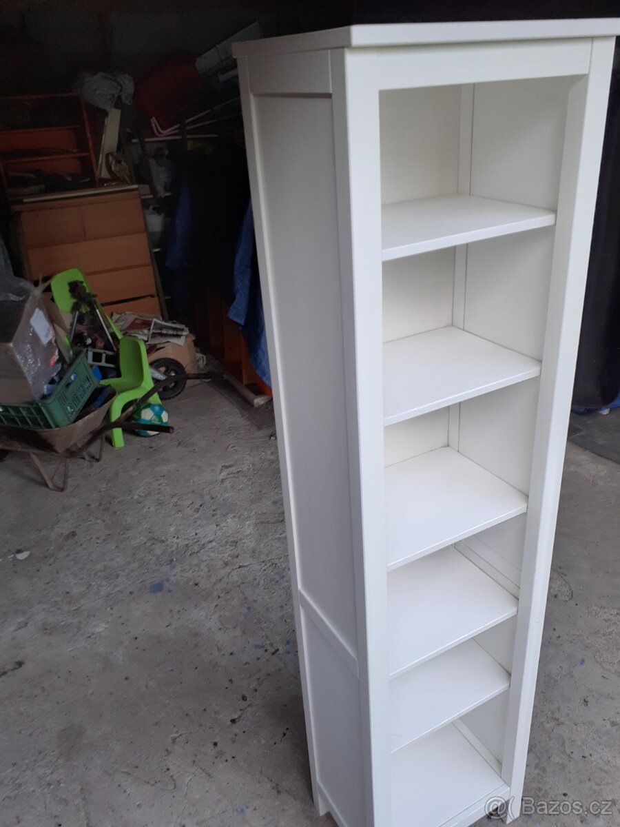 Ikea knihovna Hemnes - 2