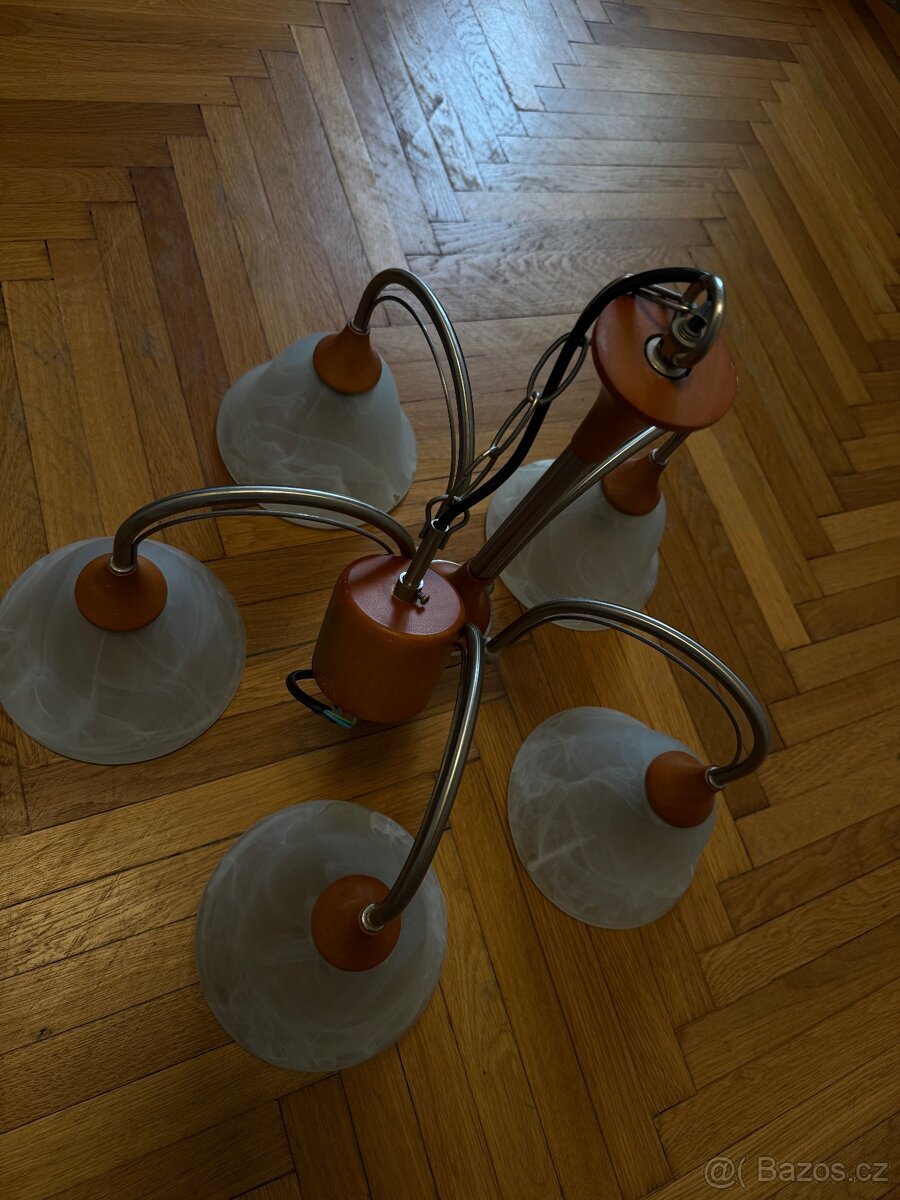 Lustr - 2