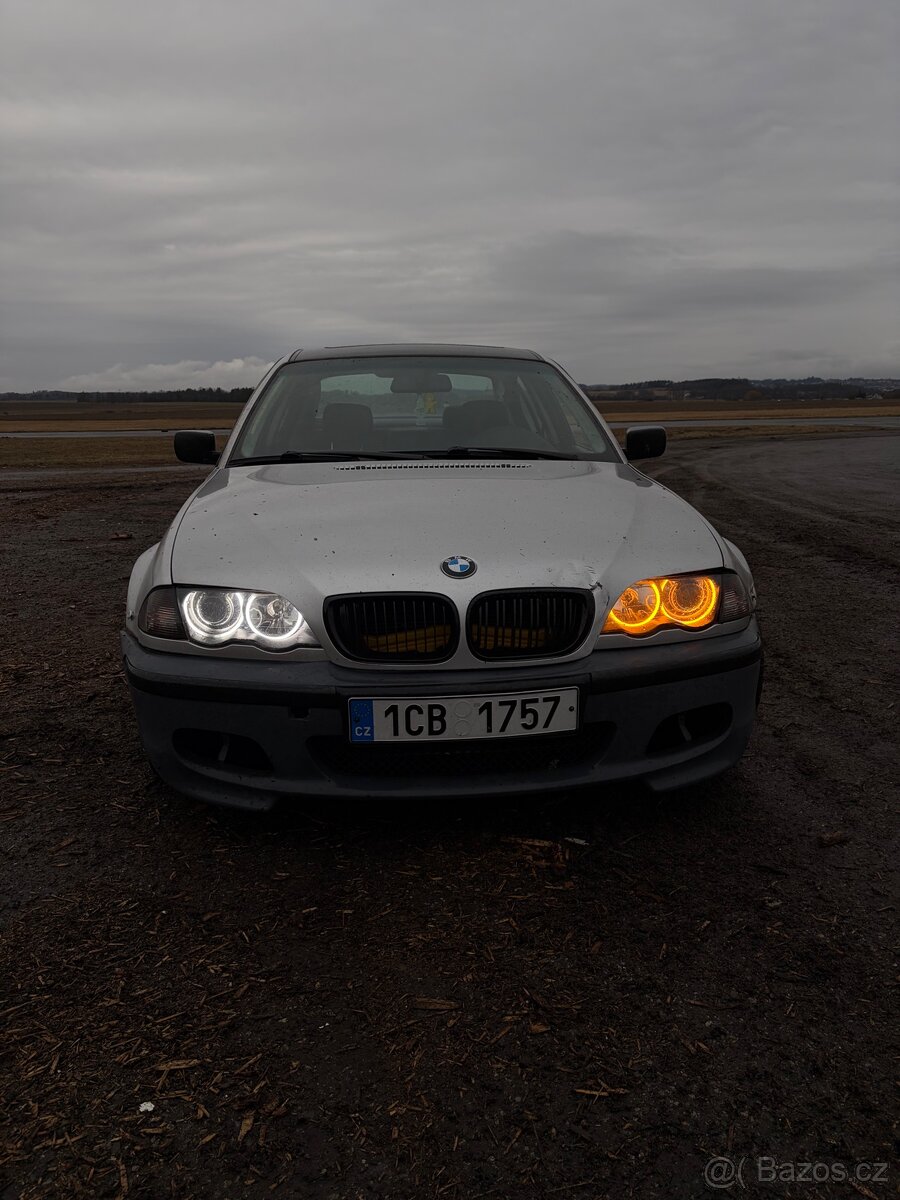 BMW e46 325i street drift - 2