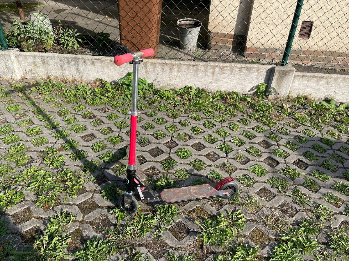 Dětská skládací koloběžka - 2