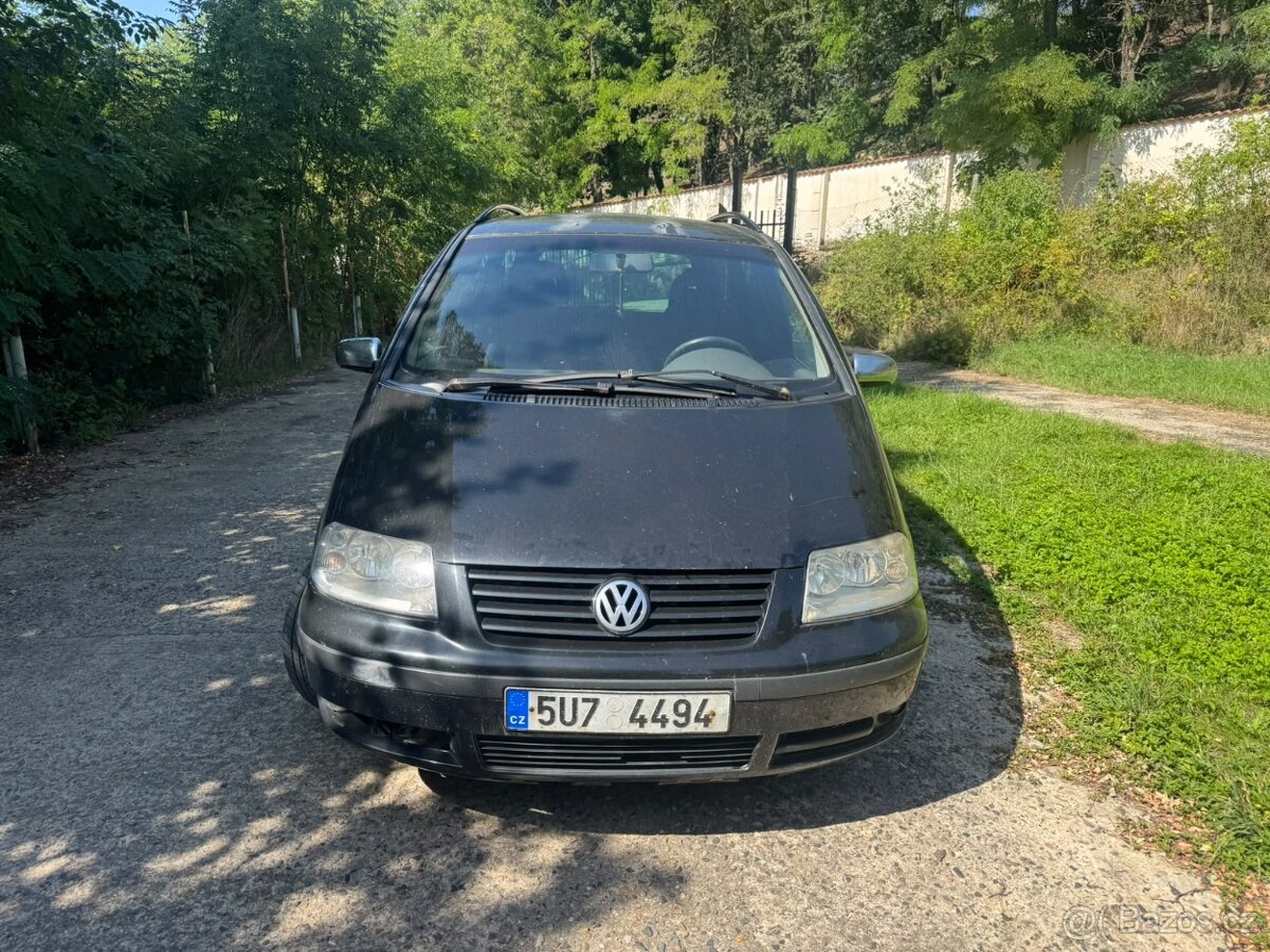 VW Sharan 1.9 TDI 96 kW - 2