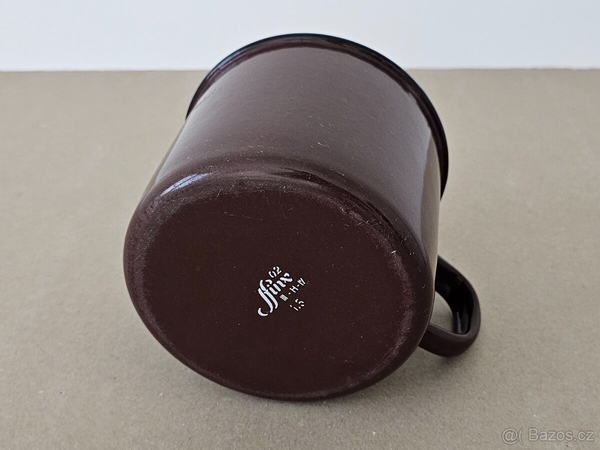 Starý smaltovaný hnědý hrnec SFINX - 2