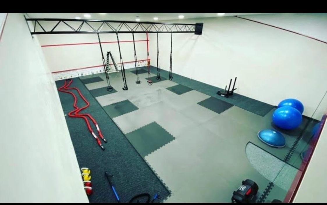 Pronájem sportovního centra s kompletním vybavením - 2