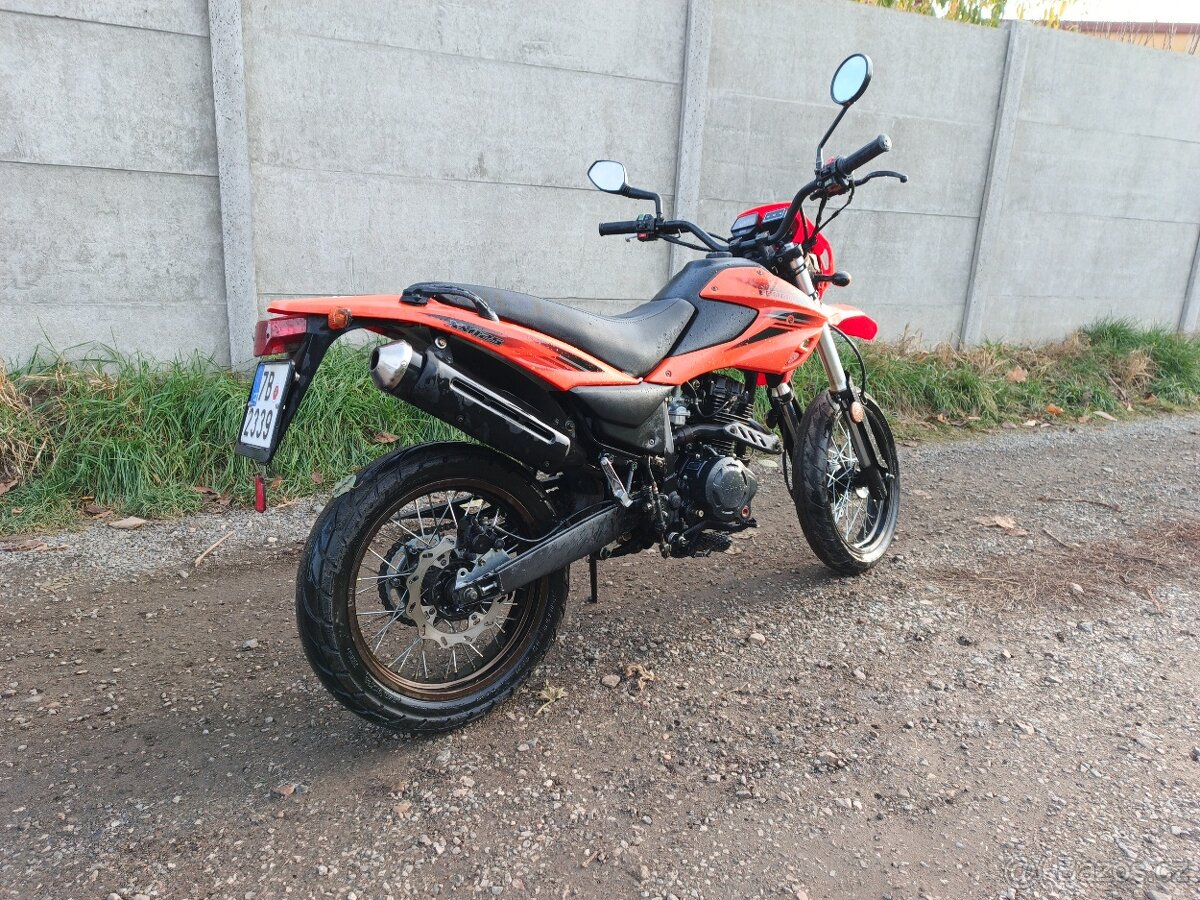 Loncin XM 125 - 2
