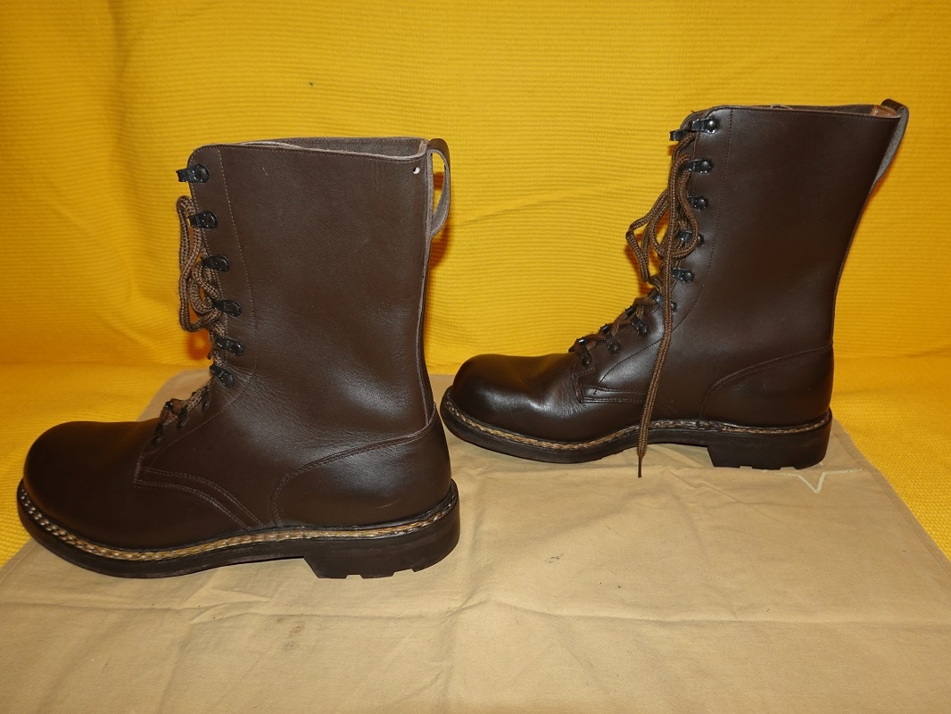 Originál Bundeswehr boty kanady "Kampfschuh 1971" - 2