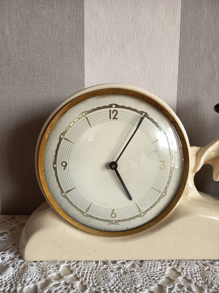 Starožitné porcelánové hodiny - 2