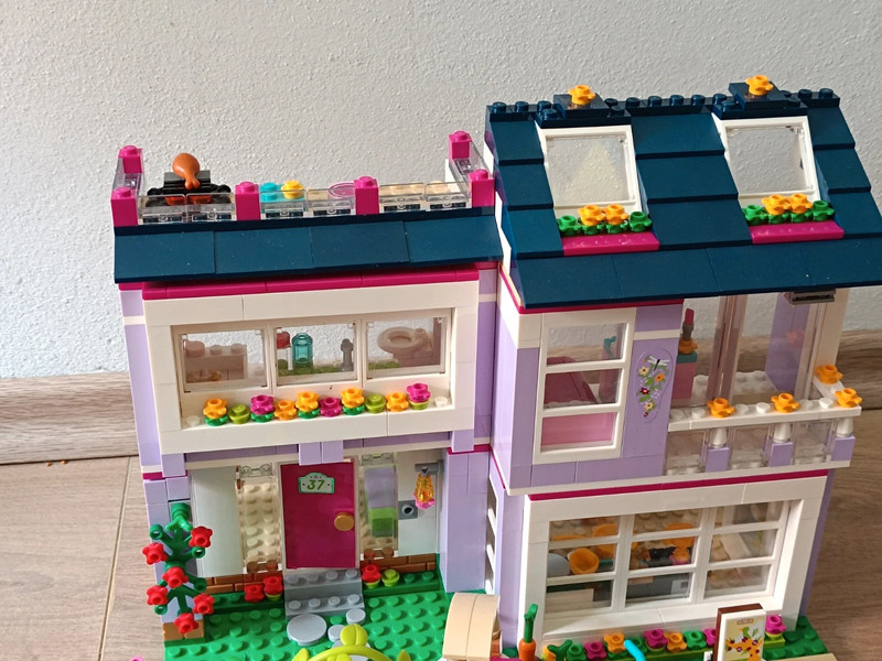 LEGO Friends 41095 Emmin dům - 2