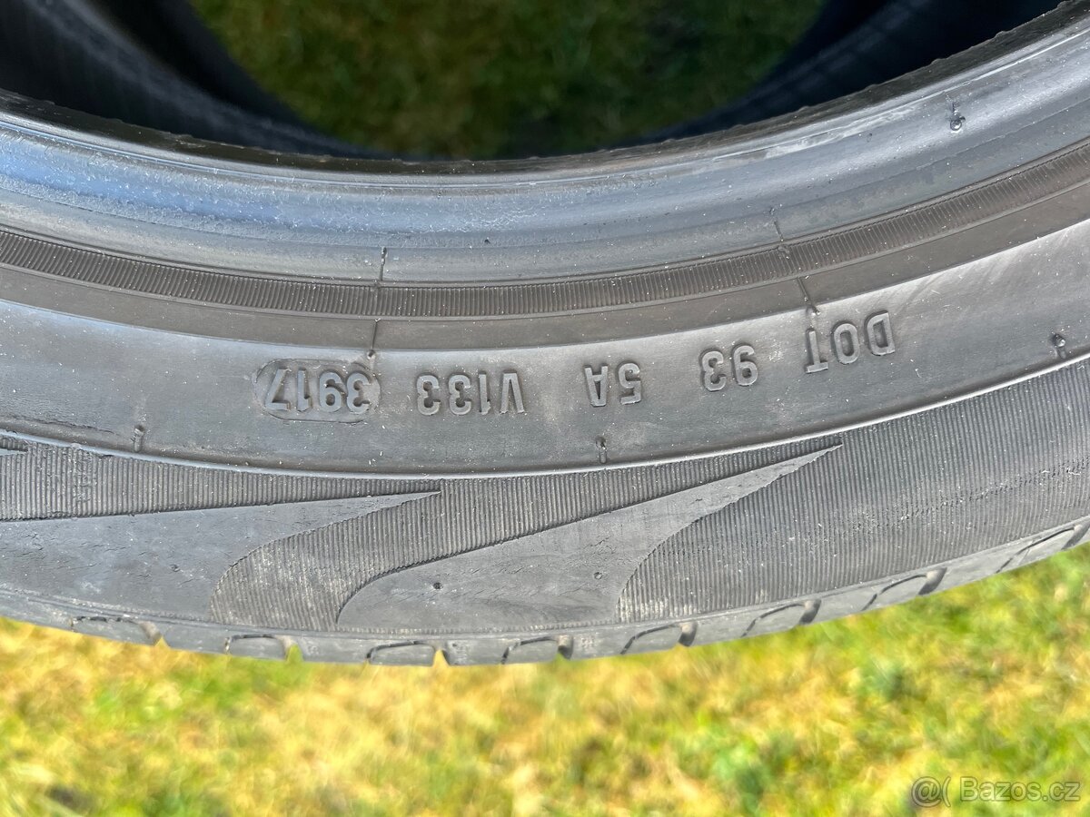 255 45 R19 letní - 2