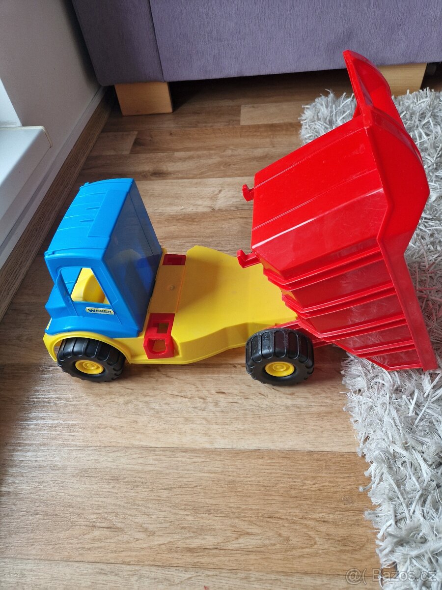 Sklapeci, plastove auto - 2