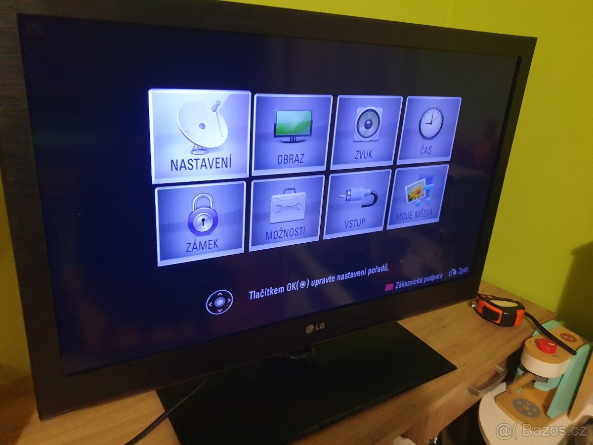 Televize LG 90cm - 2