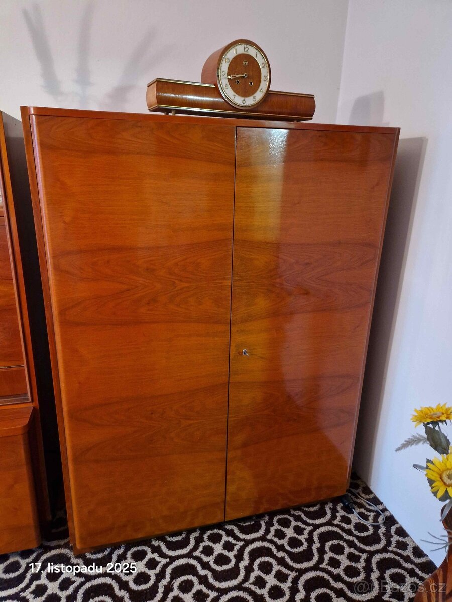 Obývací stěna - 2