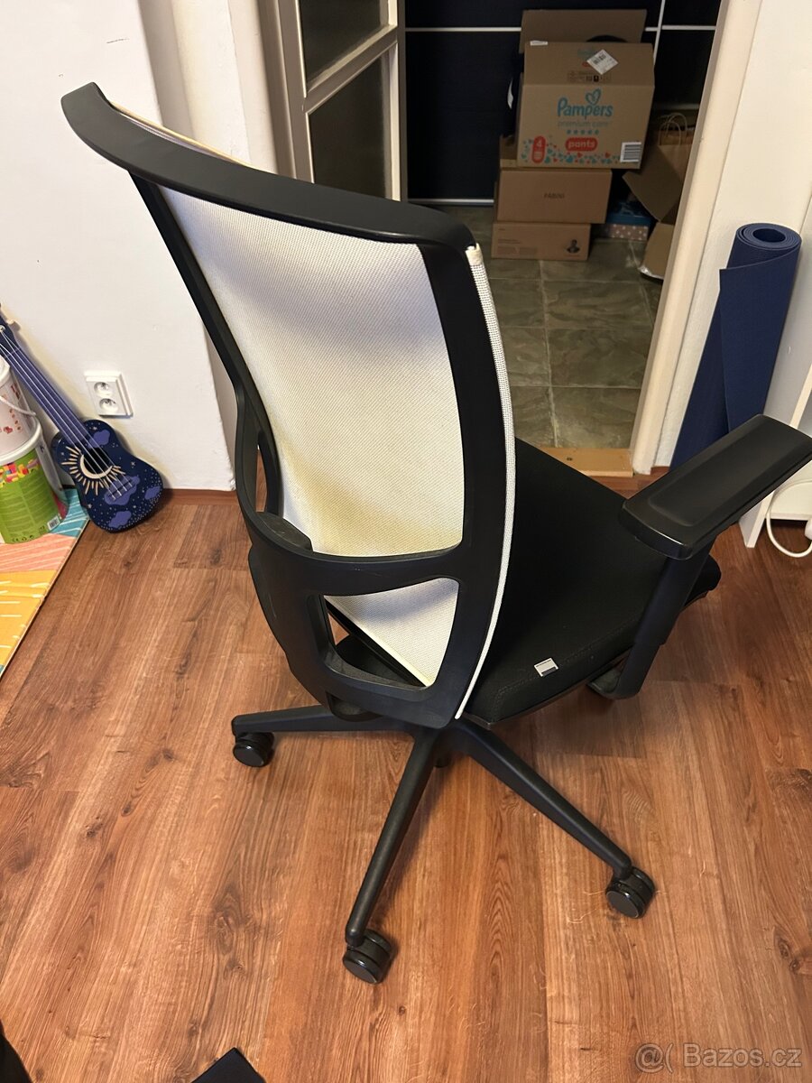 Kancelářská židle - 2