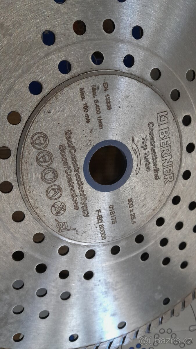 Kotouč do pily diamantový Berner 300x25.4mm - 2