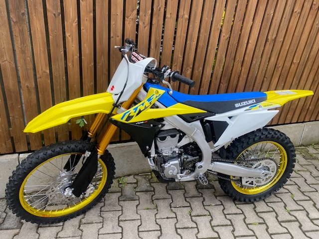 SUZUKI RMZ 450