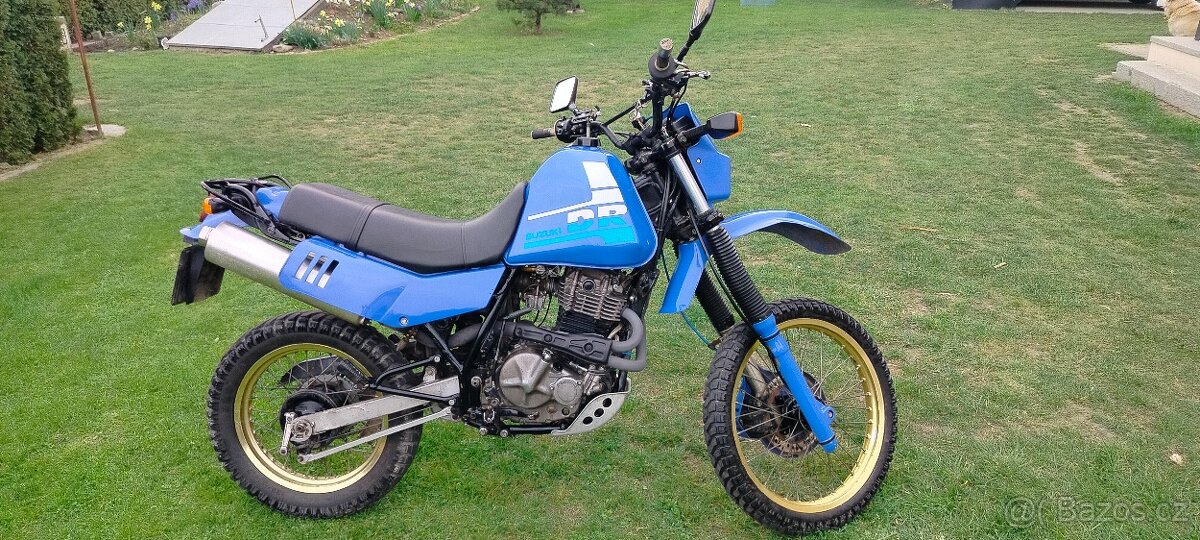 Suzuki dr600