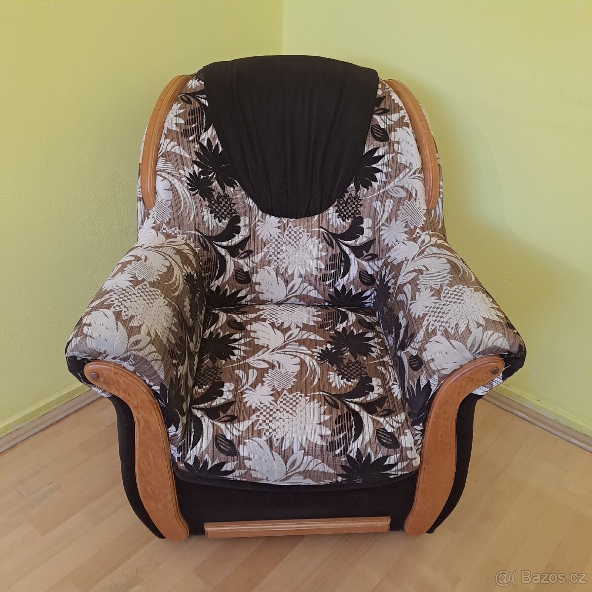 KŘESLO UŠÁK - RETRO - ZLEVNĚNO - 2