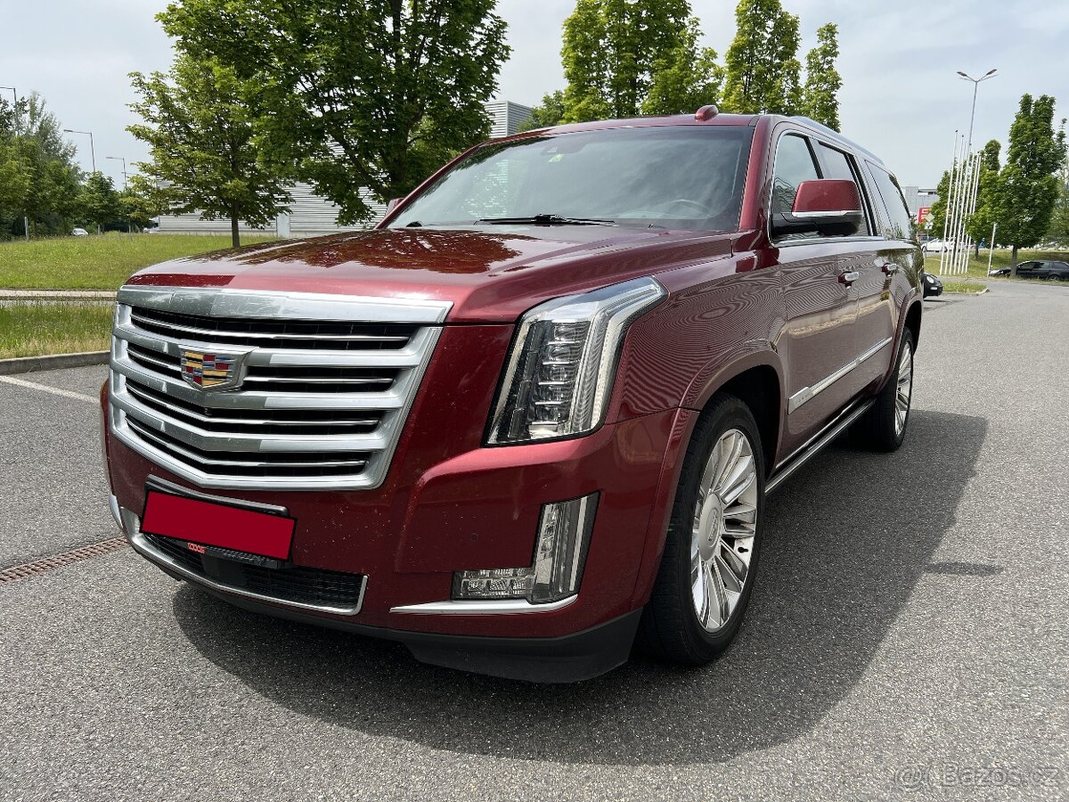Cadillac Escalade 6.2 V8, ESV dlouhá verze, výbava Platinum