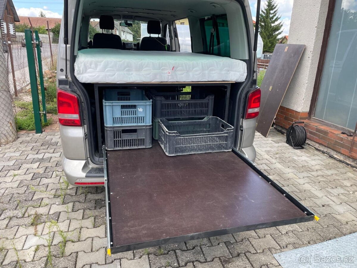Vestavba na spaní do VW T5/T6 - 2