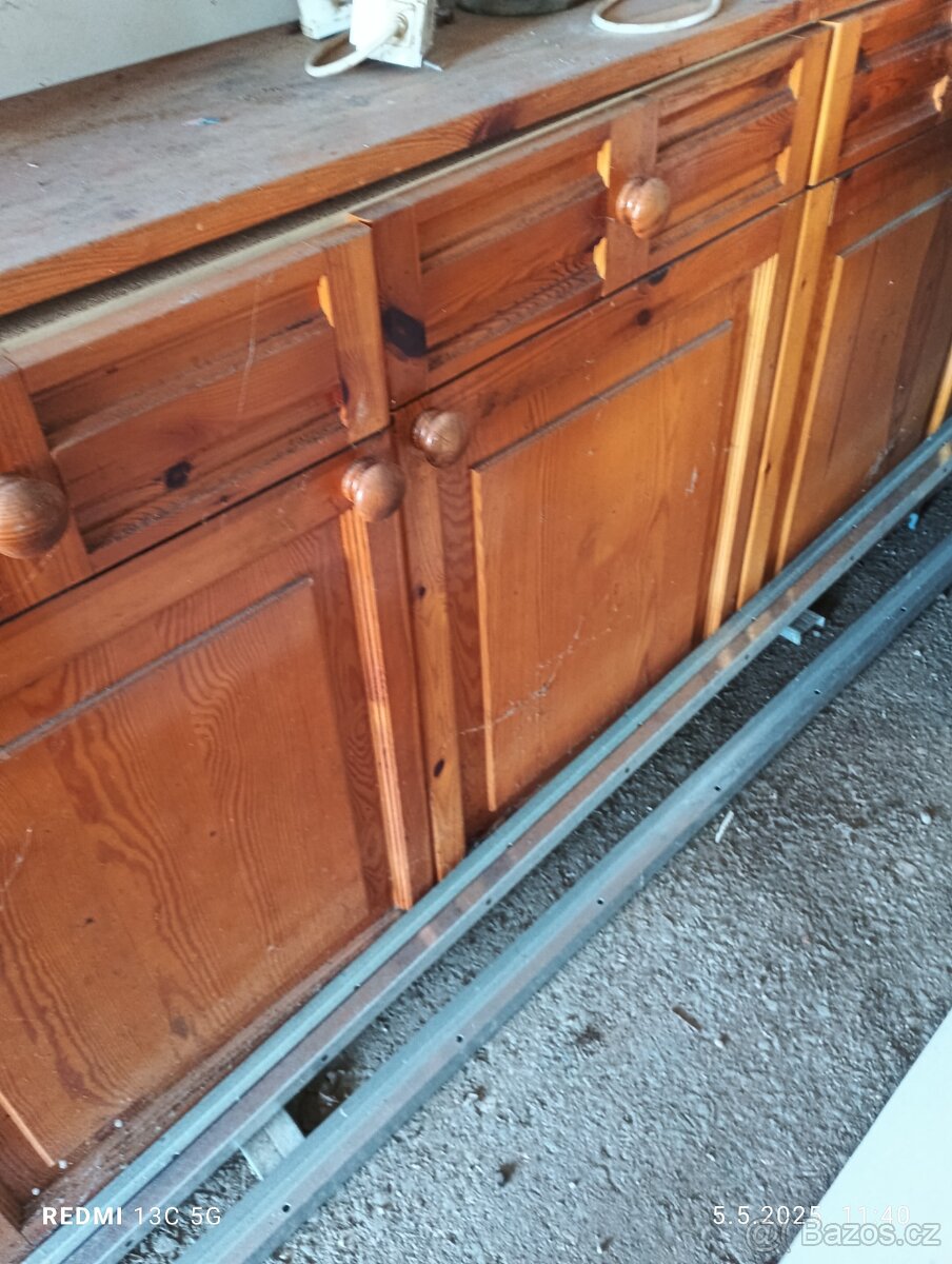 Výčep, nerezový stůl s dřezem, nábytek - 2