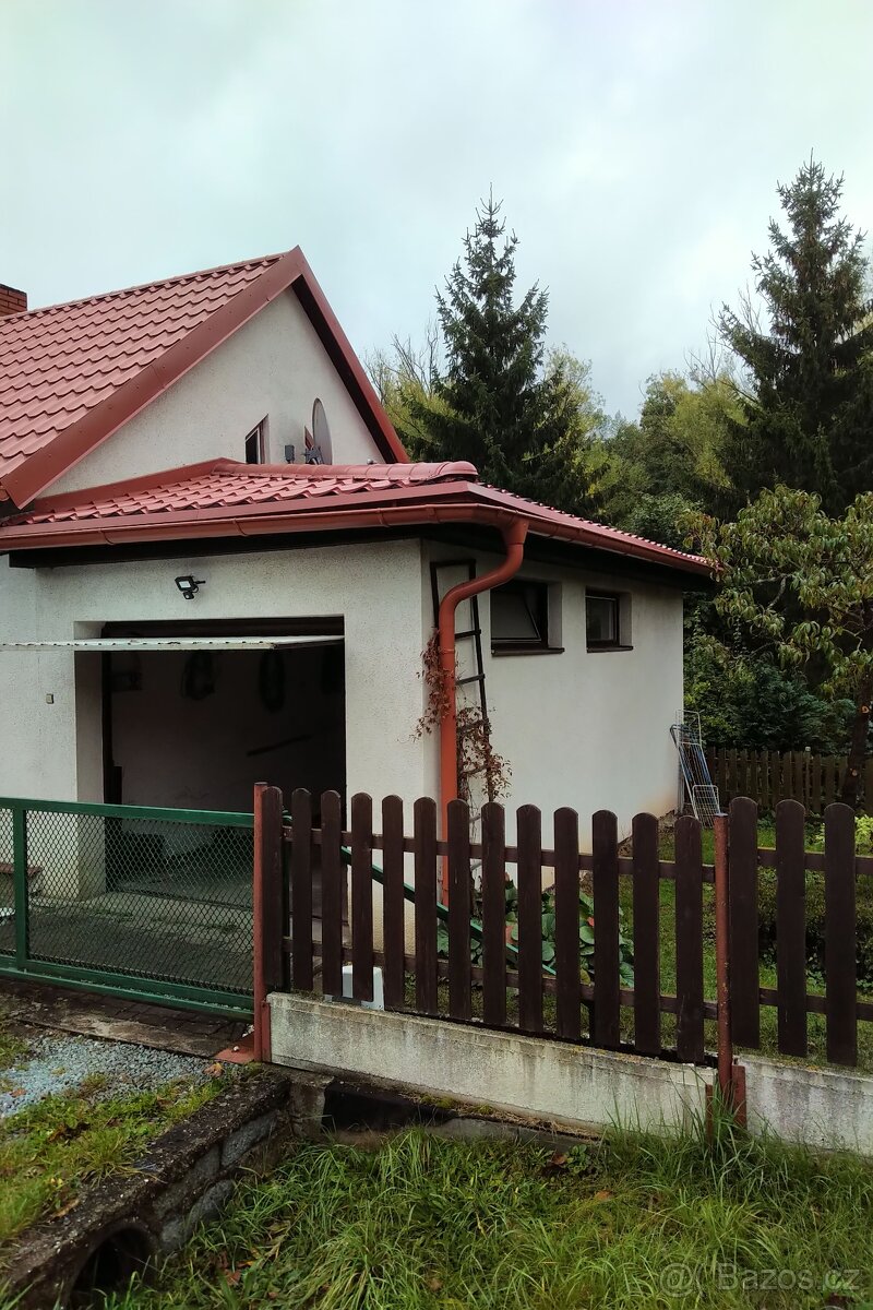 Rodinný dům Kostelec u Heřmanova Městce - 2