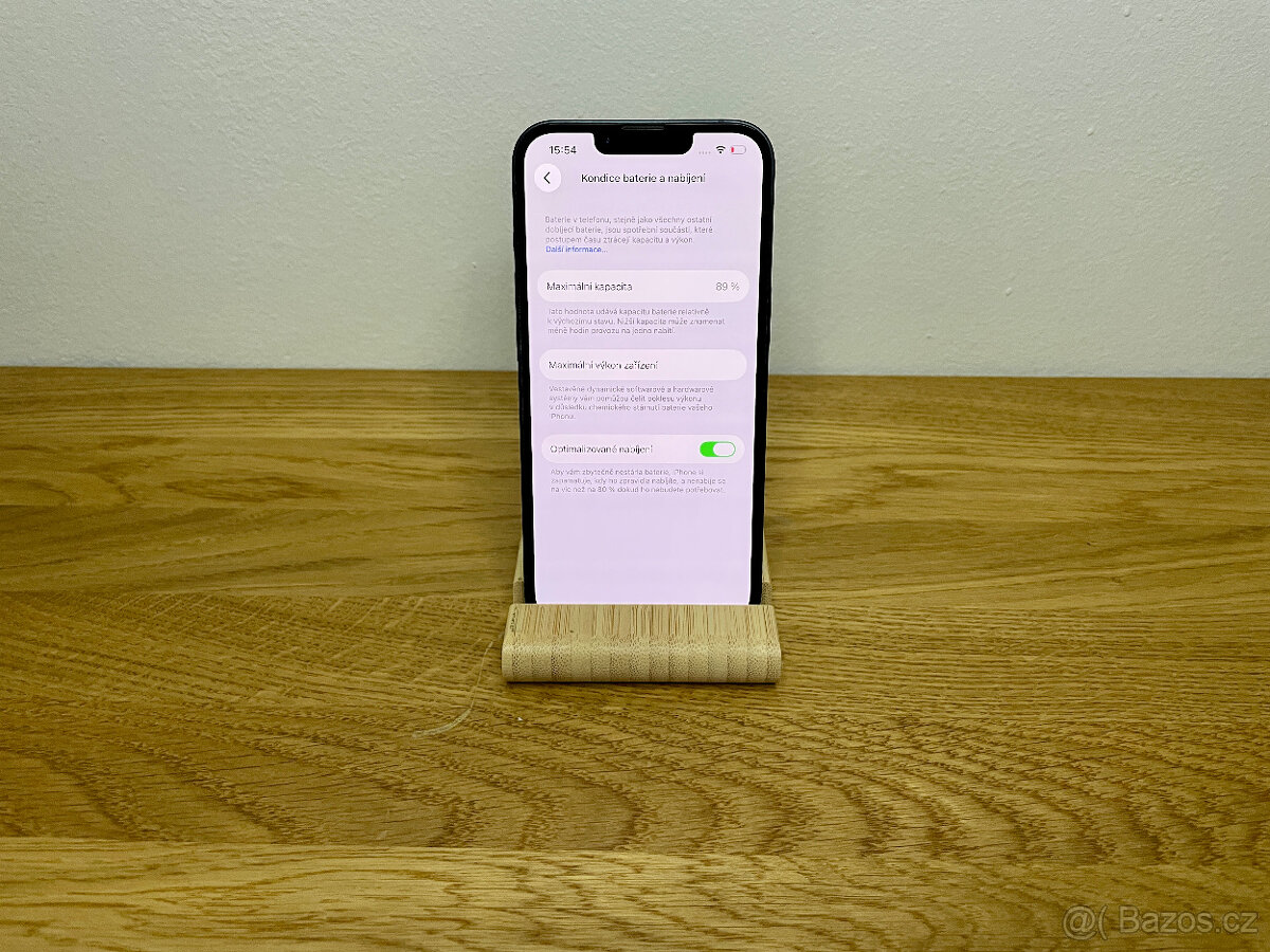 Apple iPhone 14 128GB Midnight - velmi pěkný, baterie 89% - 2