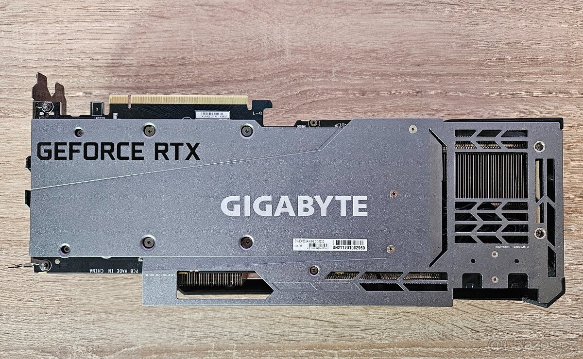 GIGABYTE GeForce RTX 3080 GAMING OC 10 GB - top stav, záruka - 2