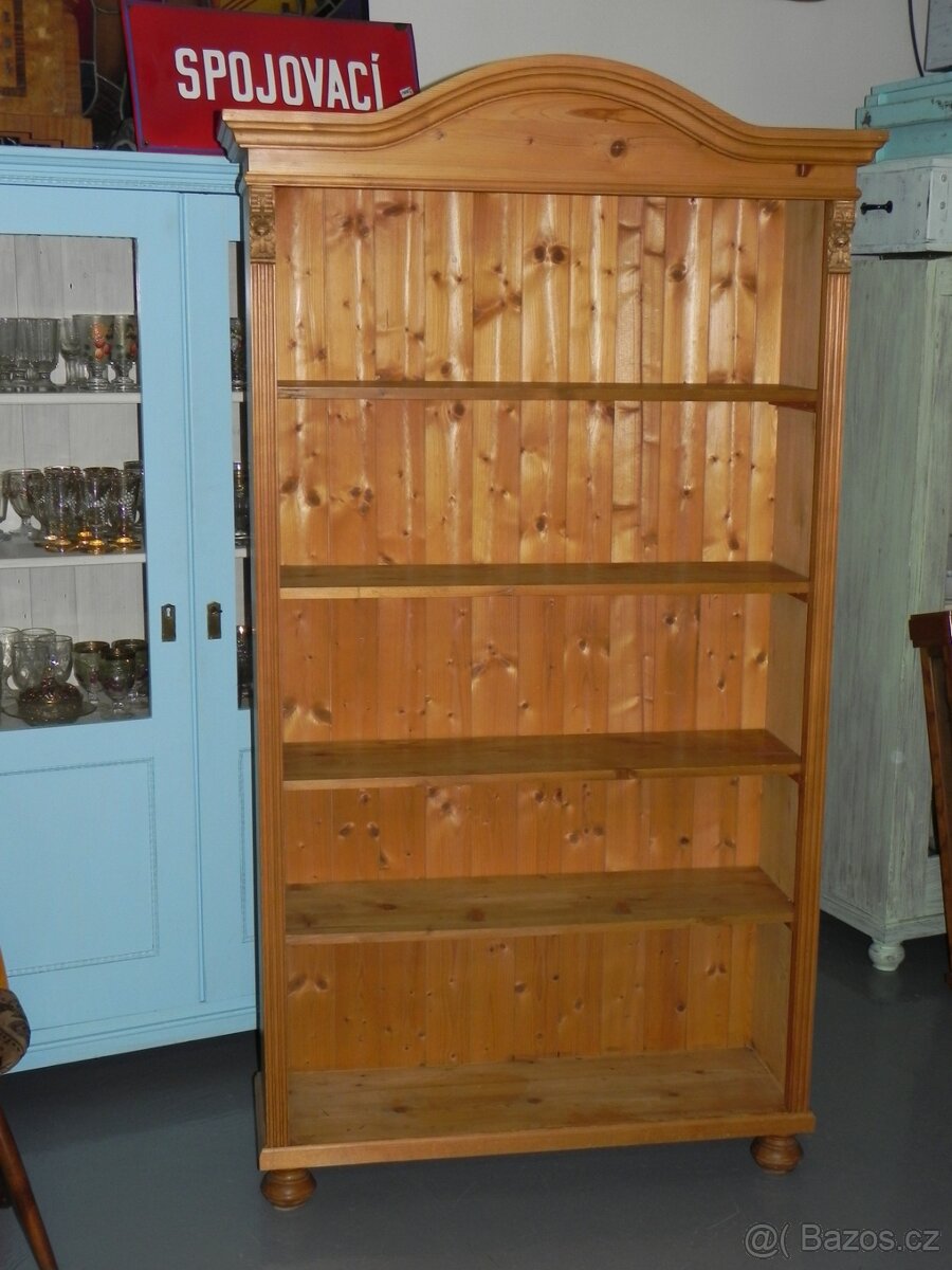 Skříň - regál - 2