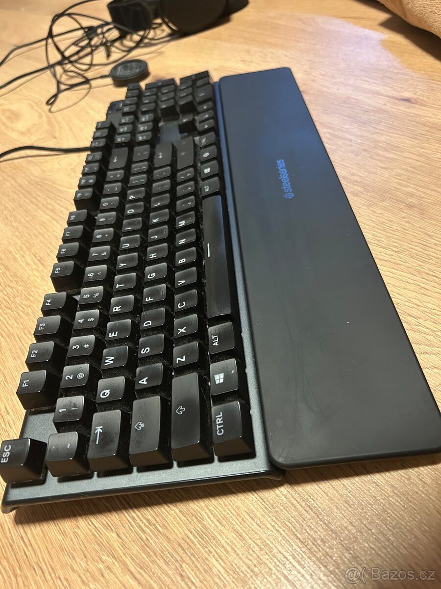 Prodám herní set SteelSeries – používaný cca 4 roky - 2