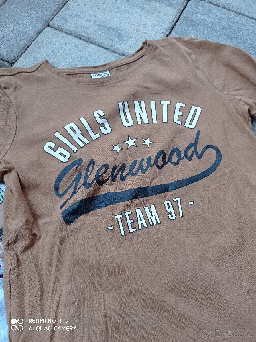 Dívčí trička 146/152 - 2