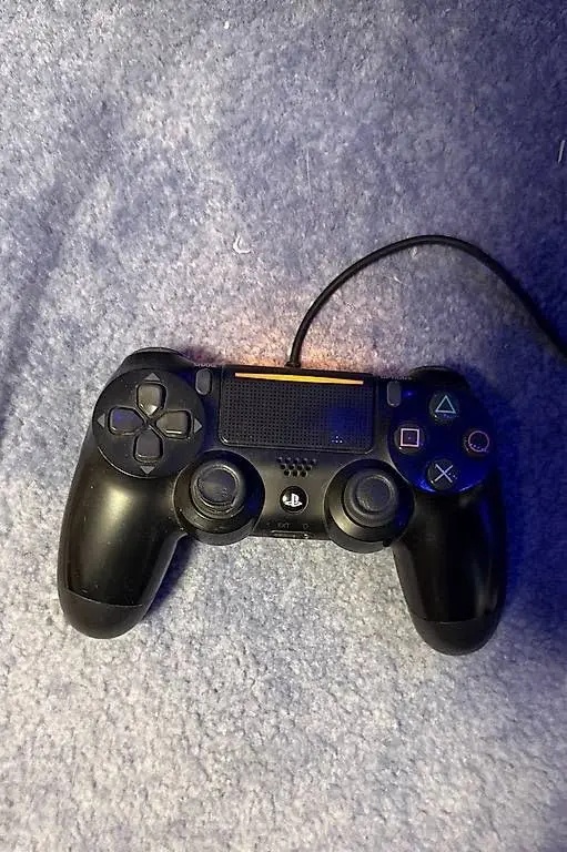 PlayStation 4 Pro (1 TB) - 2