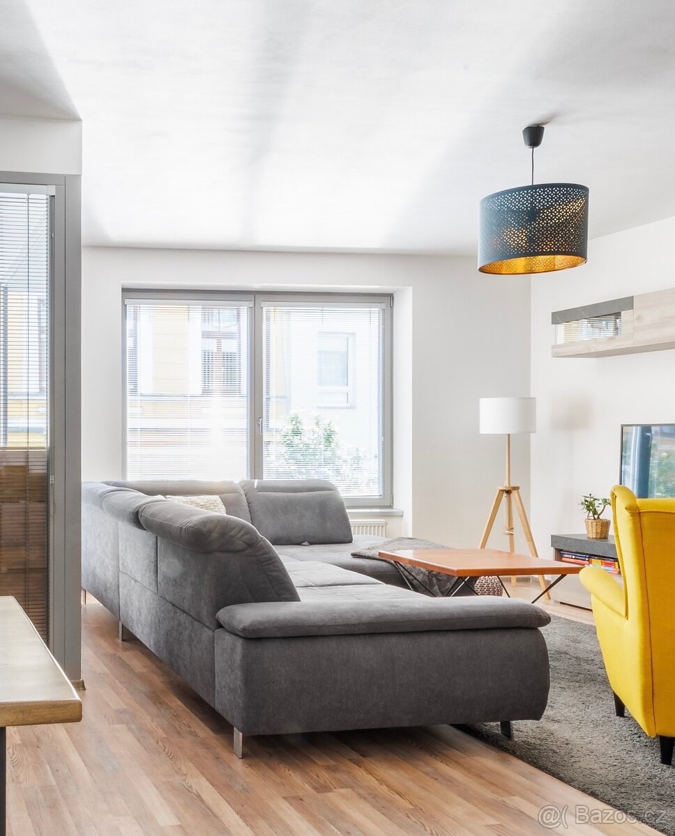 Sedací souprava - gauč - 2